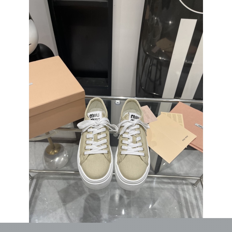 Miu Miu Casual Shoes